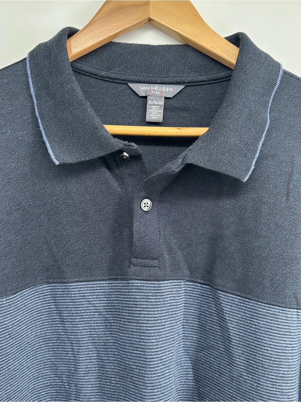 Van Heusen Flex Polo Shirt Mens XL Navy Blue Striped Long Sleeve Colorblock